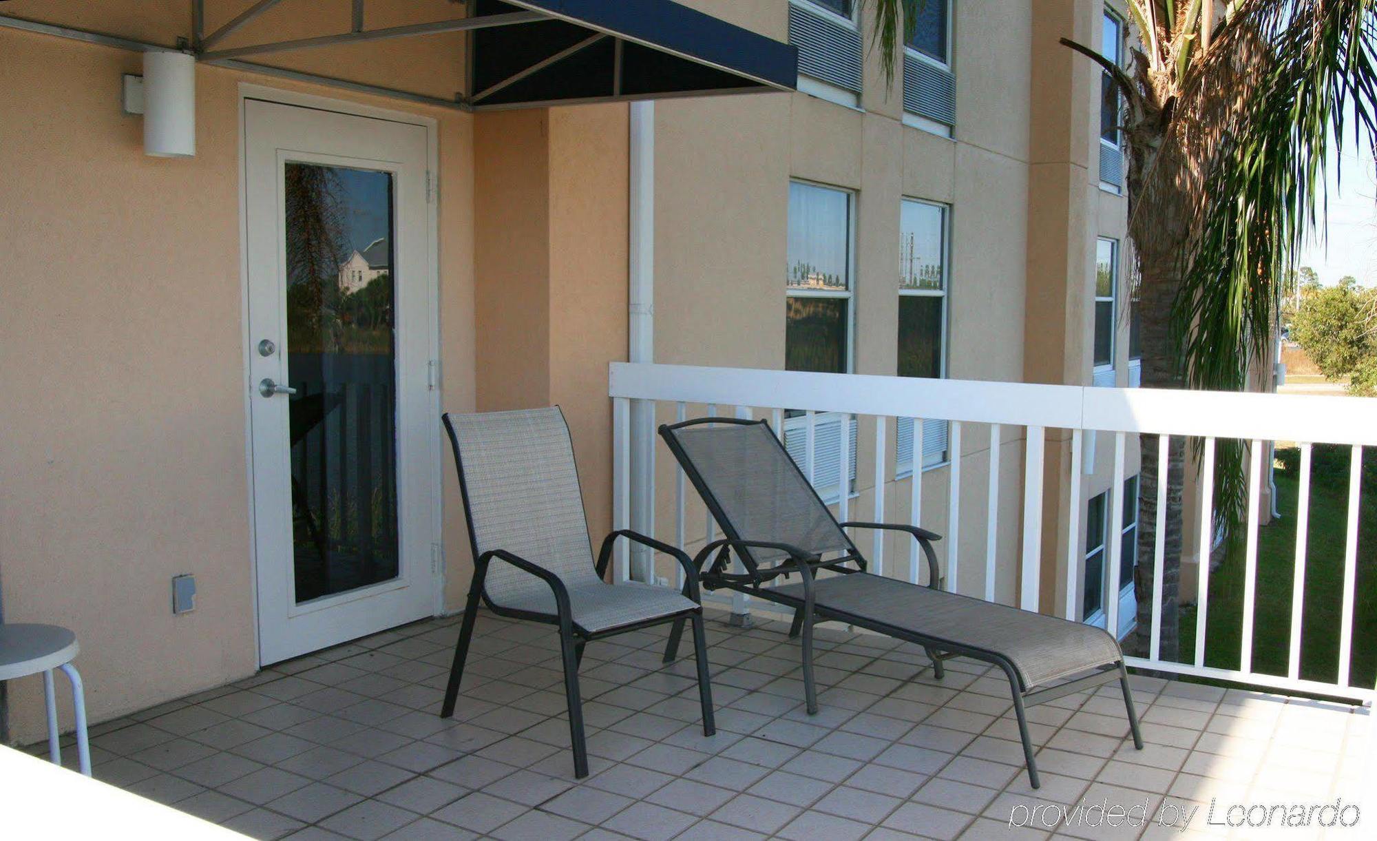 Hampton Inn Port Charlotte Facilities photo